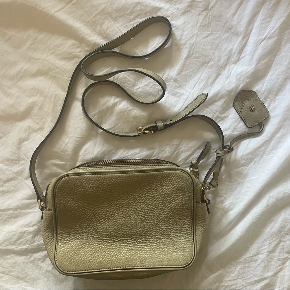 Tory Burch Robinson Pebbled Double-Zip Crossbody Purse in Beige - Picture 7 of 14